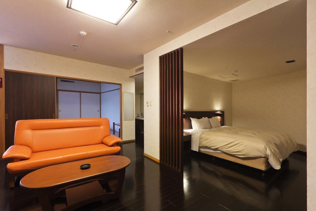 Oirase Mori No Hotel โทวาดะ ภายนอก รูปภาพ
