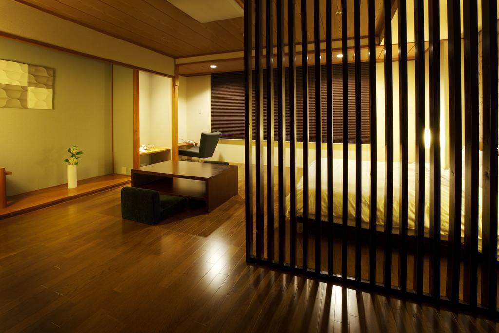 Oirase Mori No Hotel โทวาดะ ภายนอก รูปภาพ